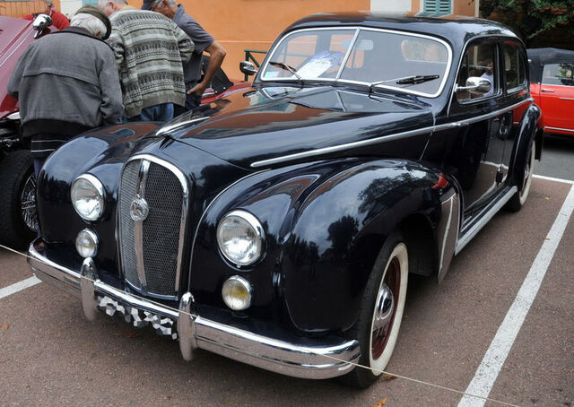 File:Hotchkiss Anjou.jpg