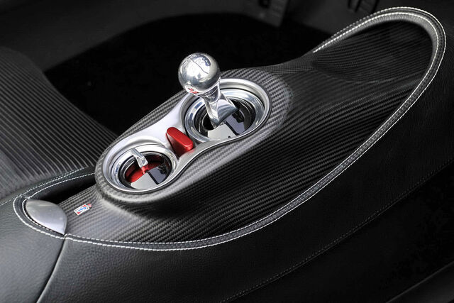 File:Pininfarina-Alfa-Romeo-Spider-18.jpg