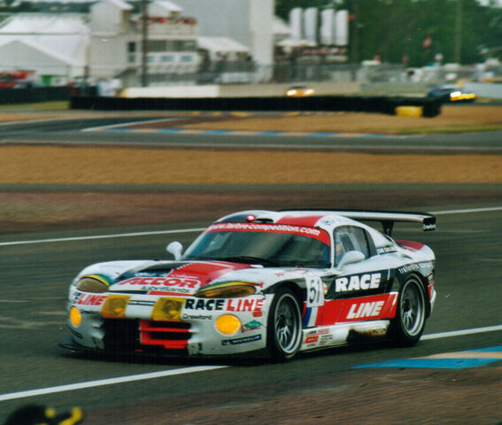 File:Lemans chrysler viper.jpg