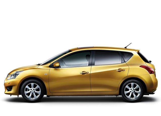File:Nissan-tiida 2012 3.jpg