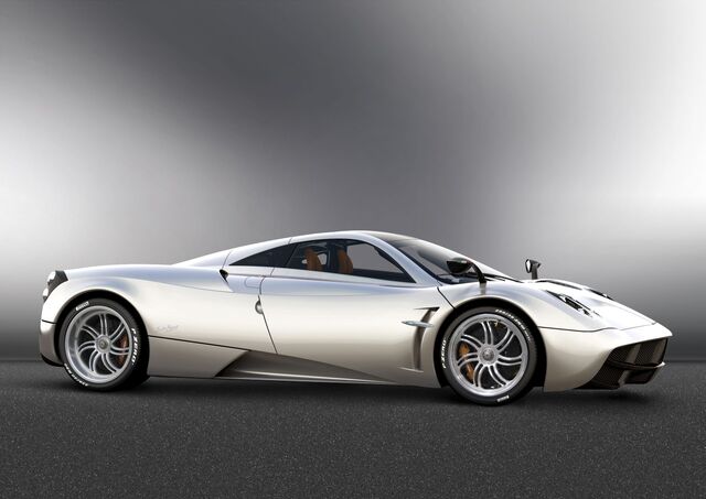 File:25-pagani-huayra.jpg