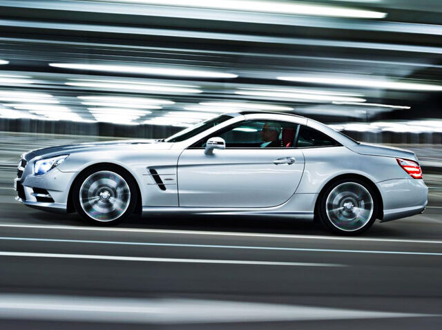 File:07-2012-mb-sl-leak2.jpg