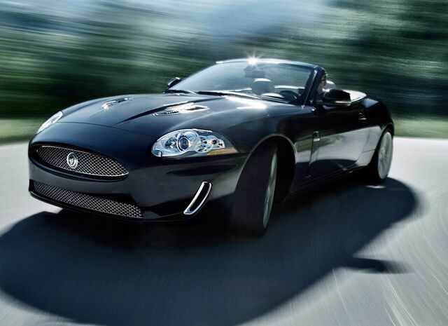 File:2010-jaguar-xk-r 7.jpg