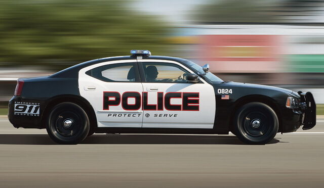 File:Dodge-ChargerPolice1.jpg