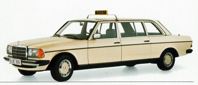 File:Mercedesbenz2bw1232b2b1wk6.jpg
