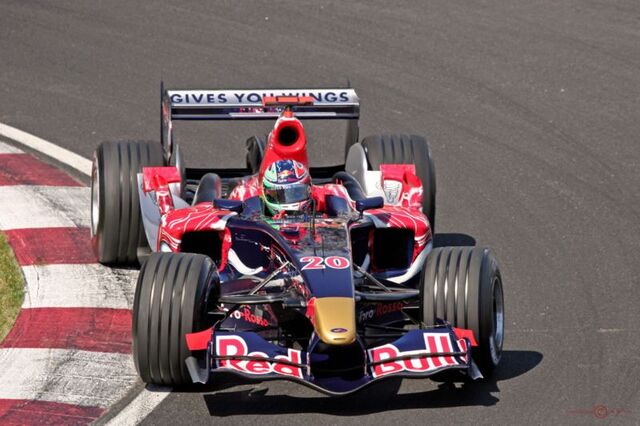 File:Vitantonio Liuzzi 2006.jpg