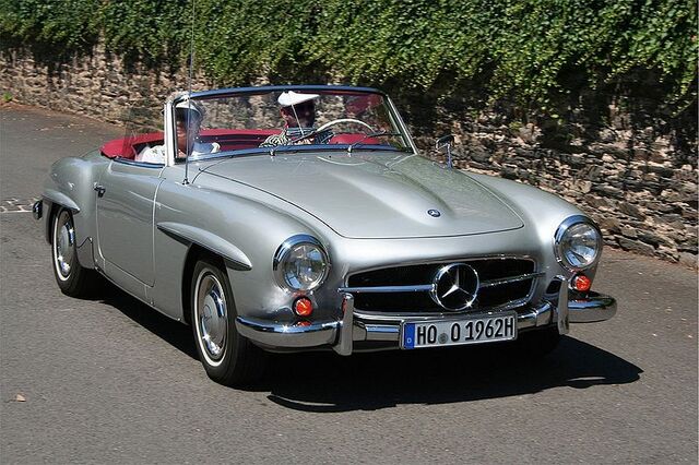 File:Mercedes-Benz 190SL.jpg