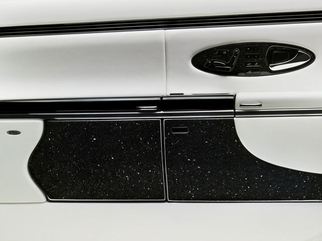 File:Maybach Landaulet Concept 005.jpg