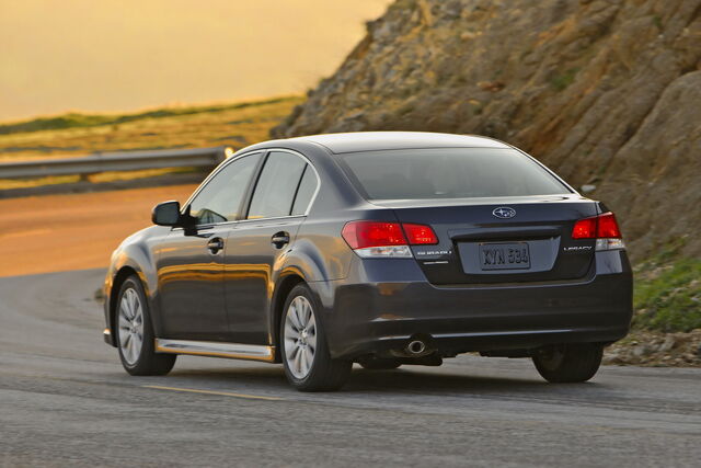 File:2010-Subaru-Legacy-9.jpg
