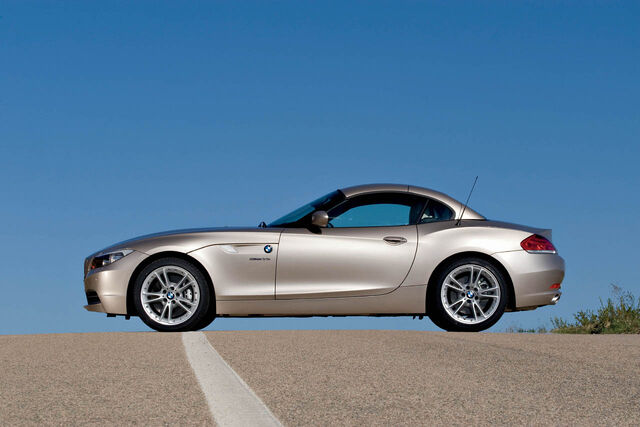 File:2010 z4 hi 17.jpg
