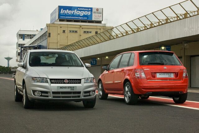 File:2009 Fiat Stilo.jpg