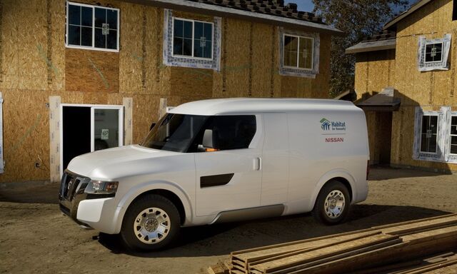 File:Nissan-NV2500-LCV-1.jpg