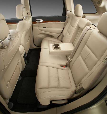 File:29-2011-jeep-chero-presstwo.jpg
