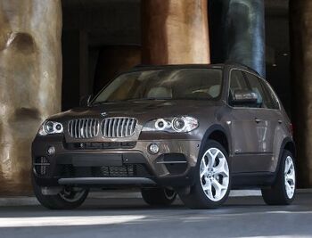 2011-BMW-X5-185small