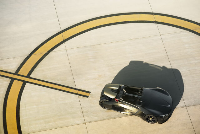File:Peugeot-EX1-83.jpg