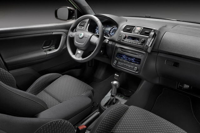 File:Skoda-Fabia-RS-40.jpg