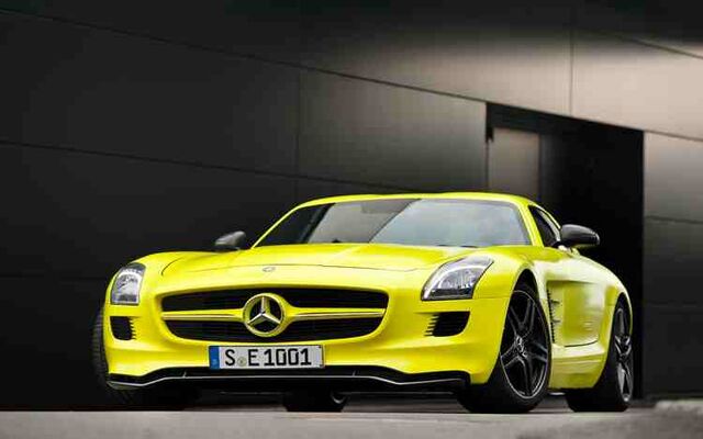 File:Mercedes-benz-sls-amg-e-cell-prototype-front.jpg