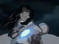 Katara revive a Aang.png