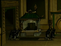 Earth palanquin