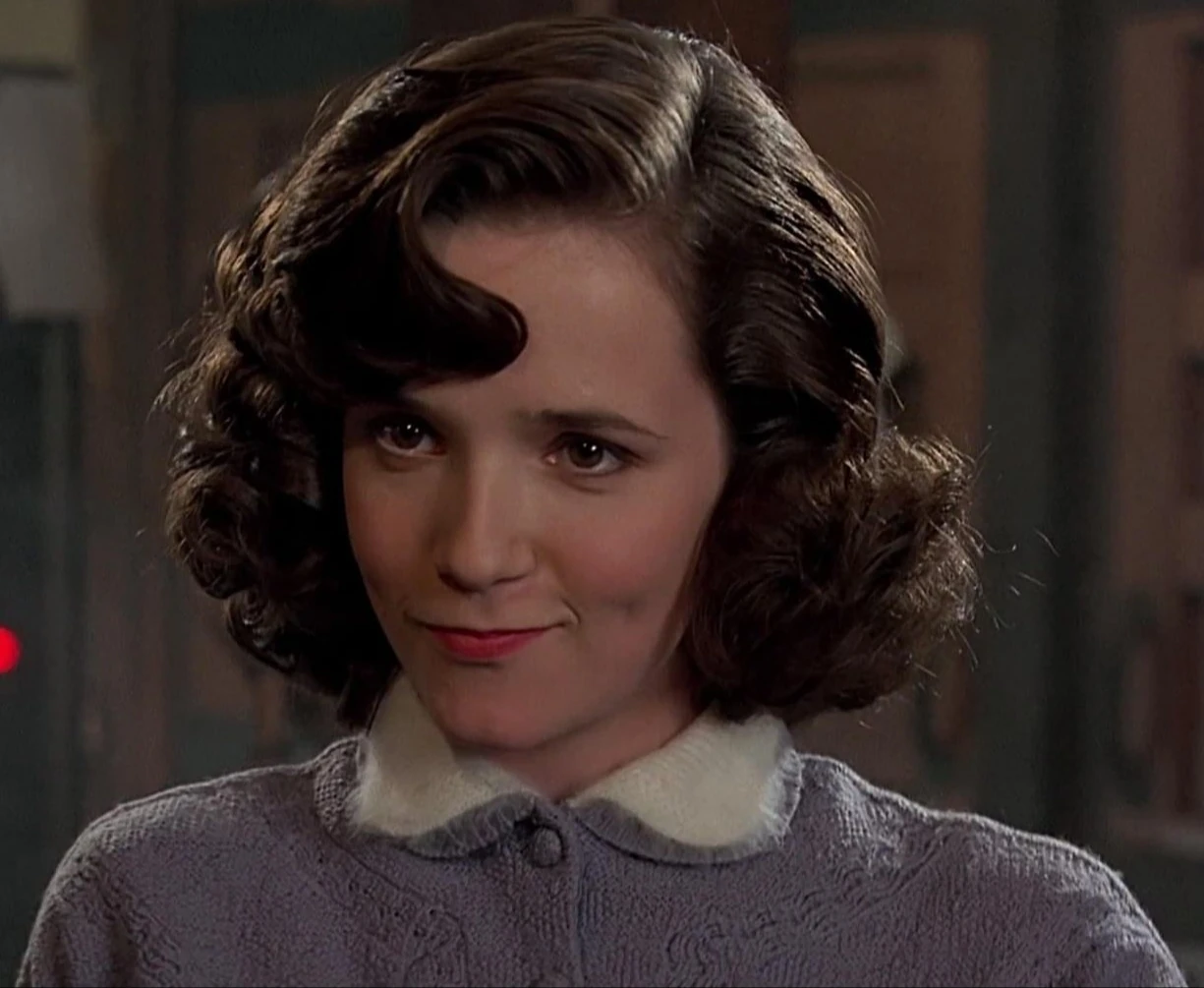 Image Lea Thompson as Lorraine Baines (1955) (BTTF).jpg Aveleyman