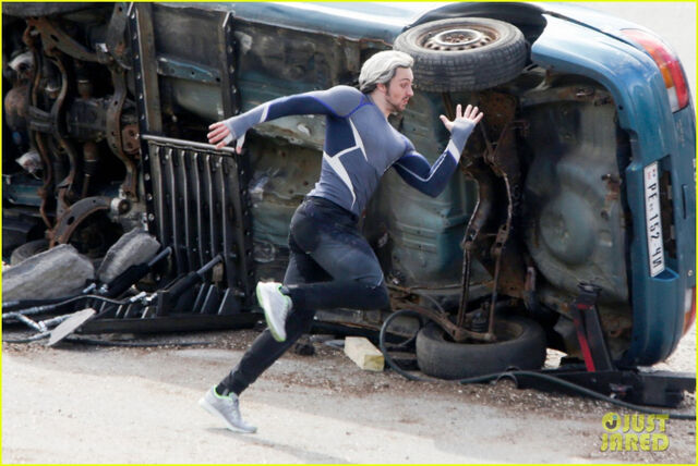 Datei:Avengers 2 Setfoto 20.jpg