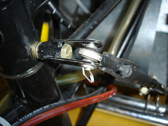 File:Nosegearsteering.jpg