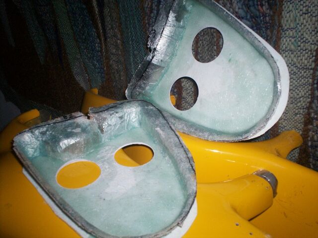 File:06capot.jpg