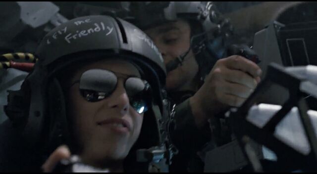 File:Spunkmeyer wearing helmet 2.jpg