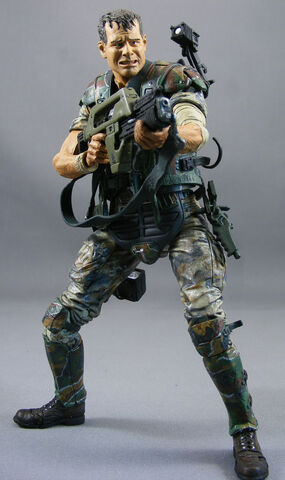 File:Aliens-hudson-neca-poe-ghostal-review-3.jpg