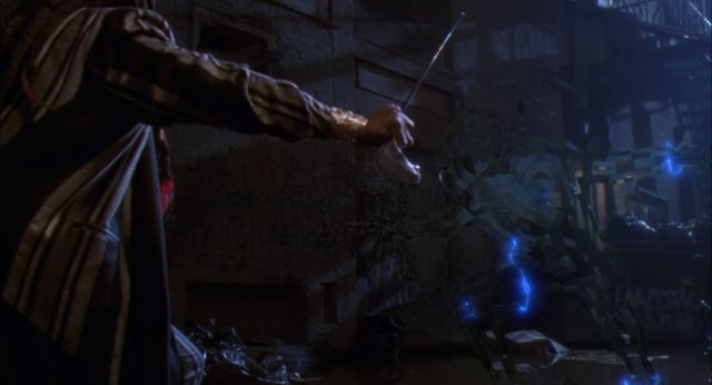 File:Pred2 sword fight.png