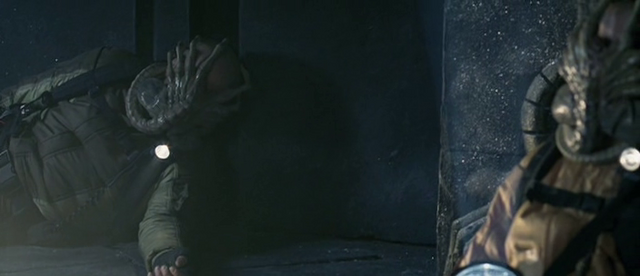 File:Thomas and Archeologist Facehugged.png