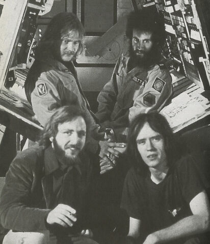 File:Dark Star.jpg