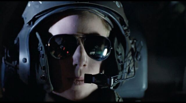 File:Ferro wearing helmet close-up.jpg