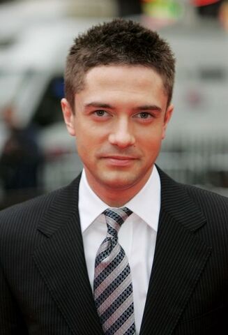 File:Topher Grace.jpg