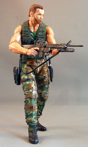File:Jungle-patrol-dutch-neca-poe-ghostal-review-4.jpg