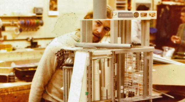 File:Alien-slide-45.png