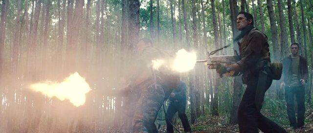 File:PredatorsAA12Minigun.jpg