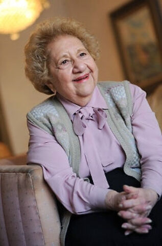 File:Sylvia Kauders.jpg