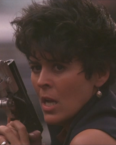 File:Leona Cantrell.png