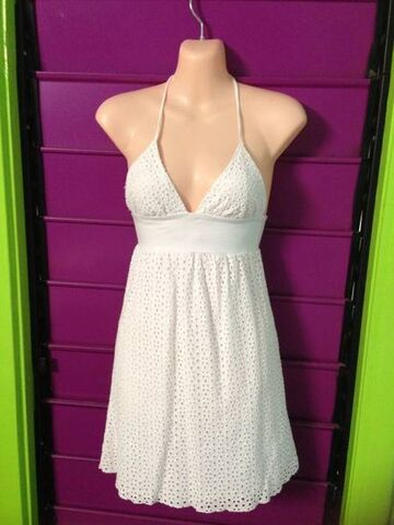 File:Izzyweddingdress.jpeg
