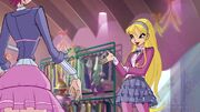 StellaCostume2.jpg