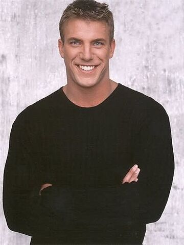 File:Aaron Buerge.jpg