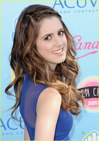 File:Laura Marano.jpg