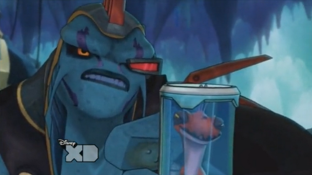 Archivo:Emulek en un tubo para babosas.png