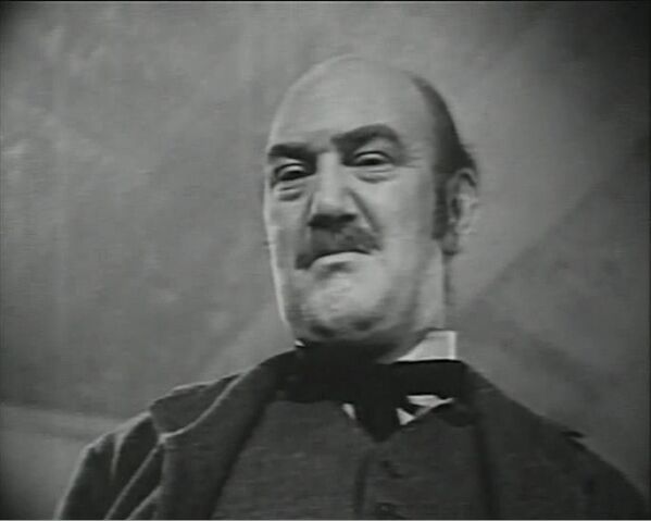 File:Cunningham lestrade.jpg