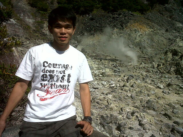 File:IMG00511-20120525-0941.jpg