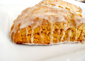 Pumpkin-scone-side