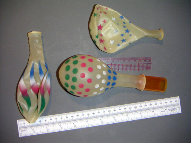 File:Qualatex 16 inch molded.jpg
