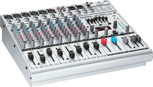 File:UB1222FX-Pro Eurorack.jpg