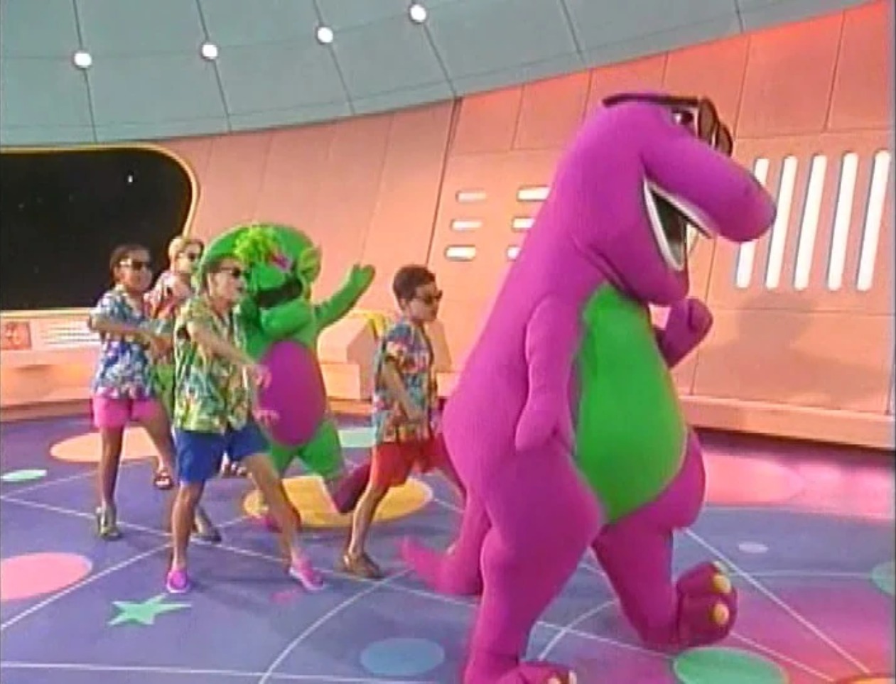 The Sun Barney Wiki FANDOM powered by Wikia
